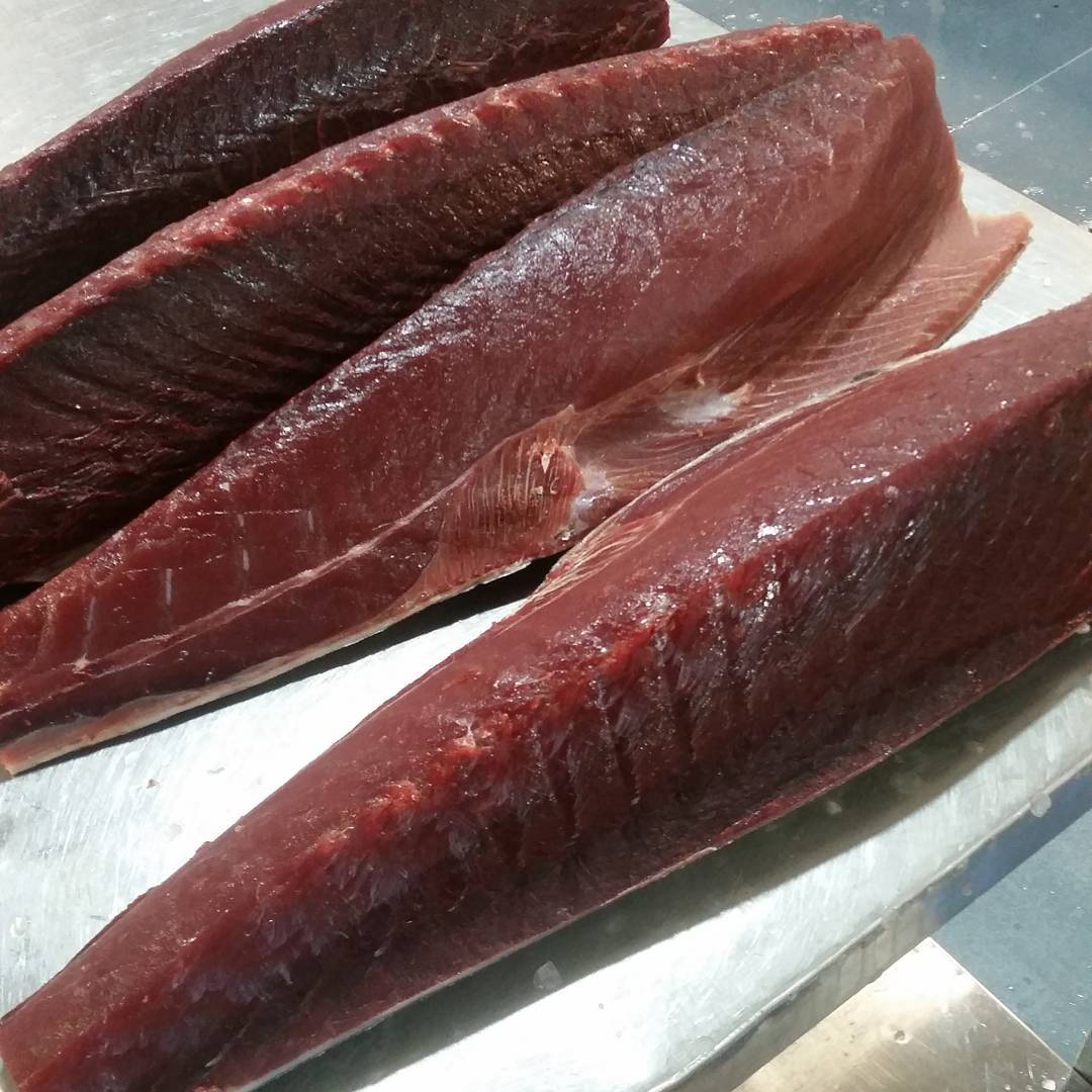 Yellowfin Tuna Loin Cut
